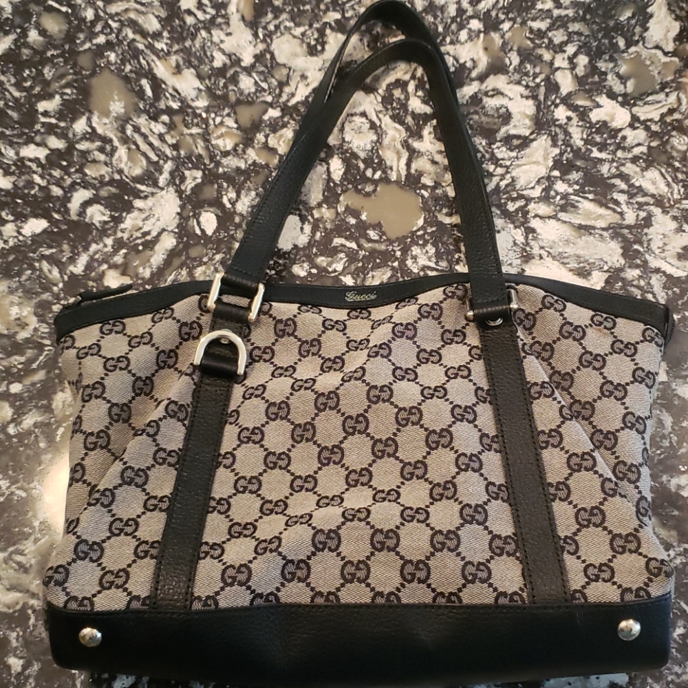 GUCCI hangbag